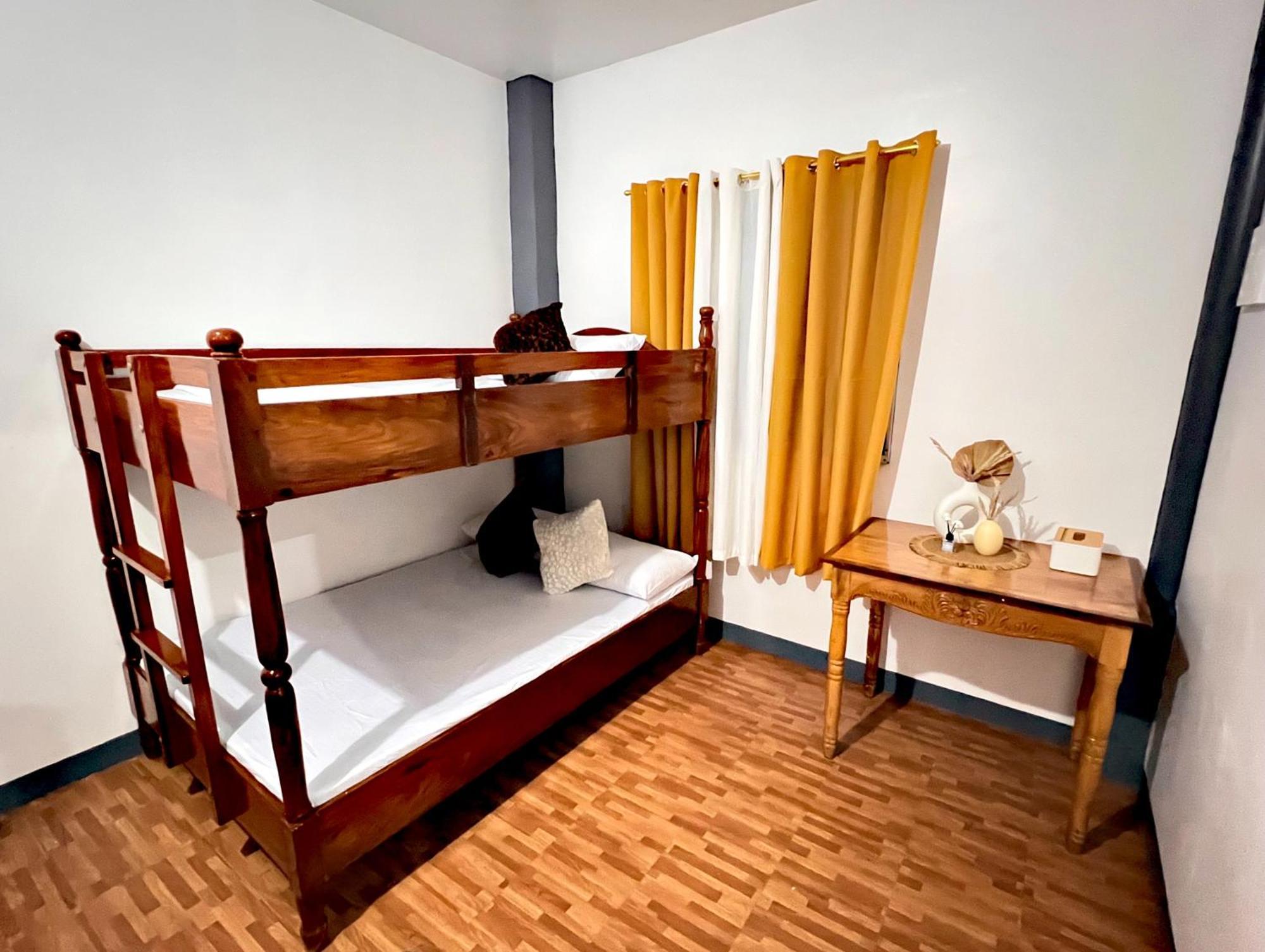 Eighty8 Tourist Inn Coron Dış mekan fotoğraf