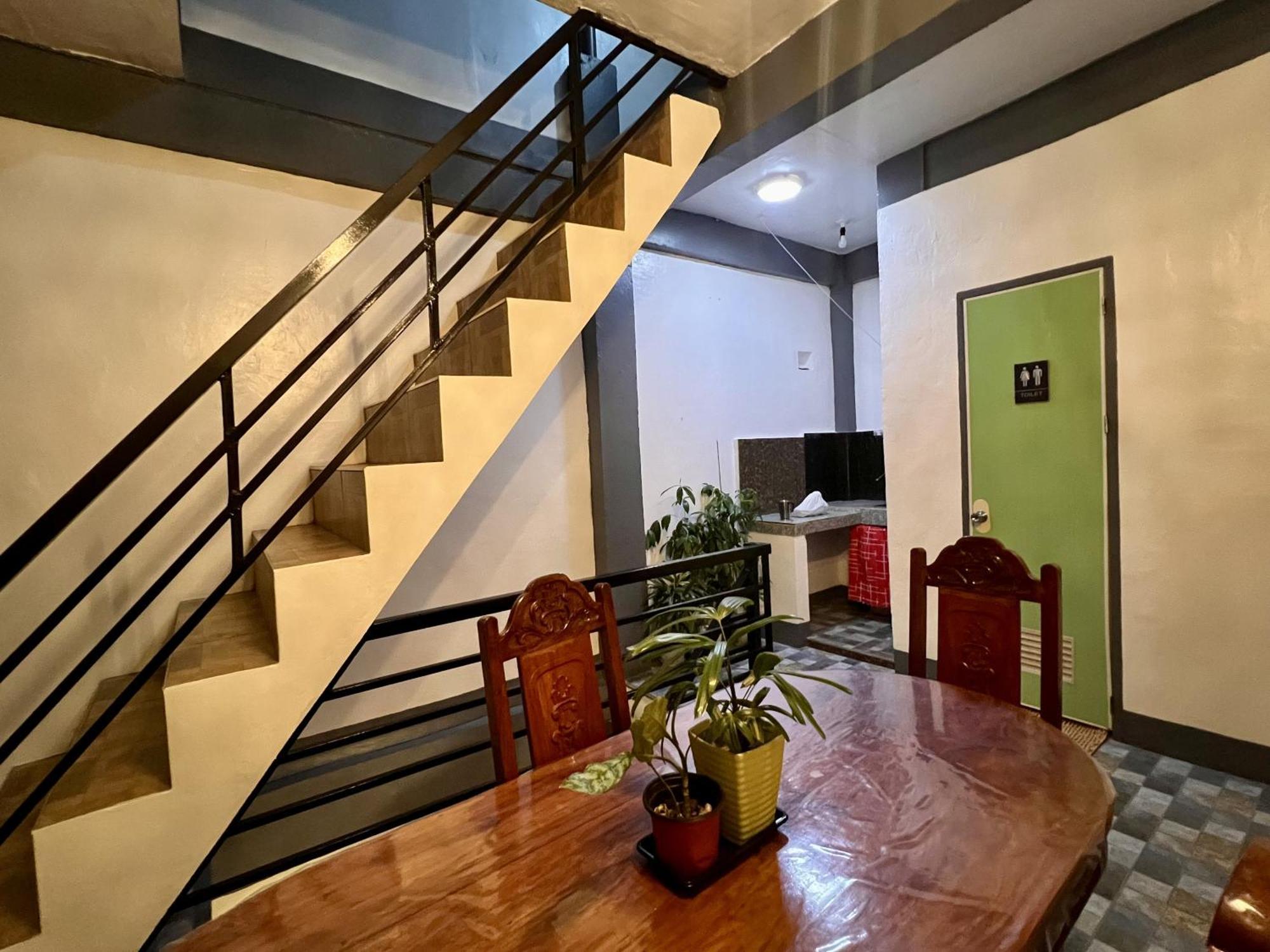 Eighty8 Tourist Inn Coron Dış mekan fotoğraf